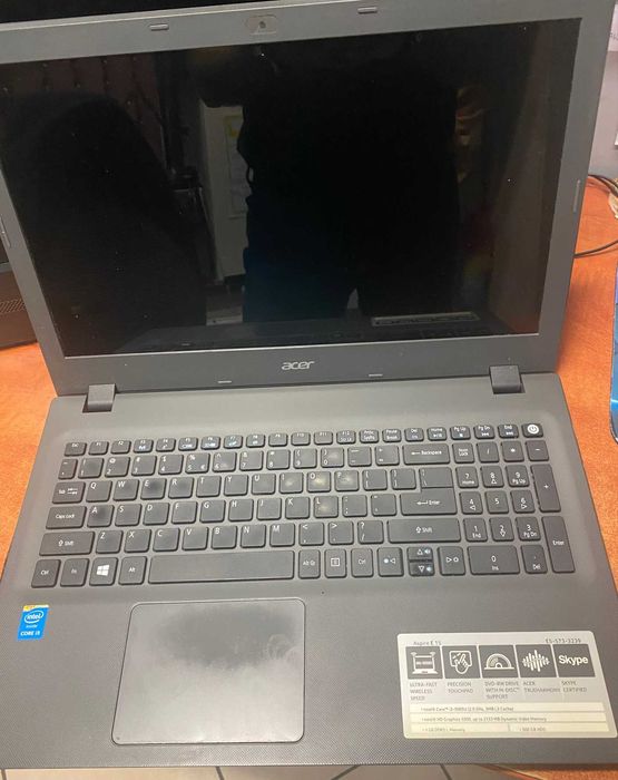 Laptop Acer Aspire E-15