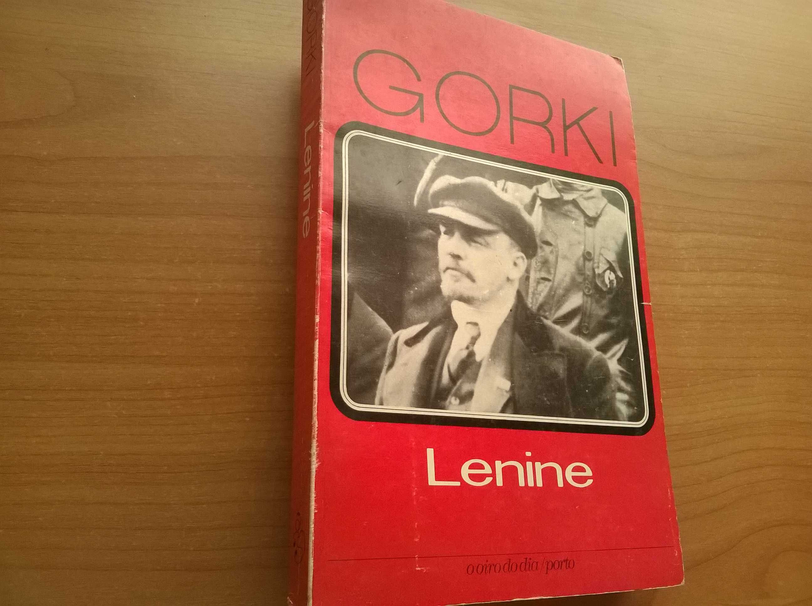 Lenine - (Massimo) Gorki