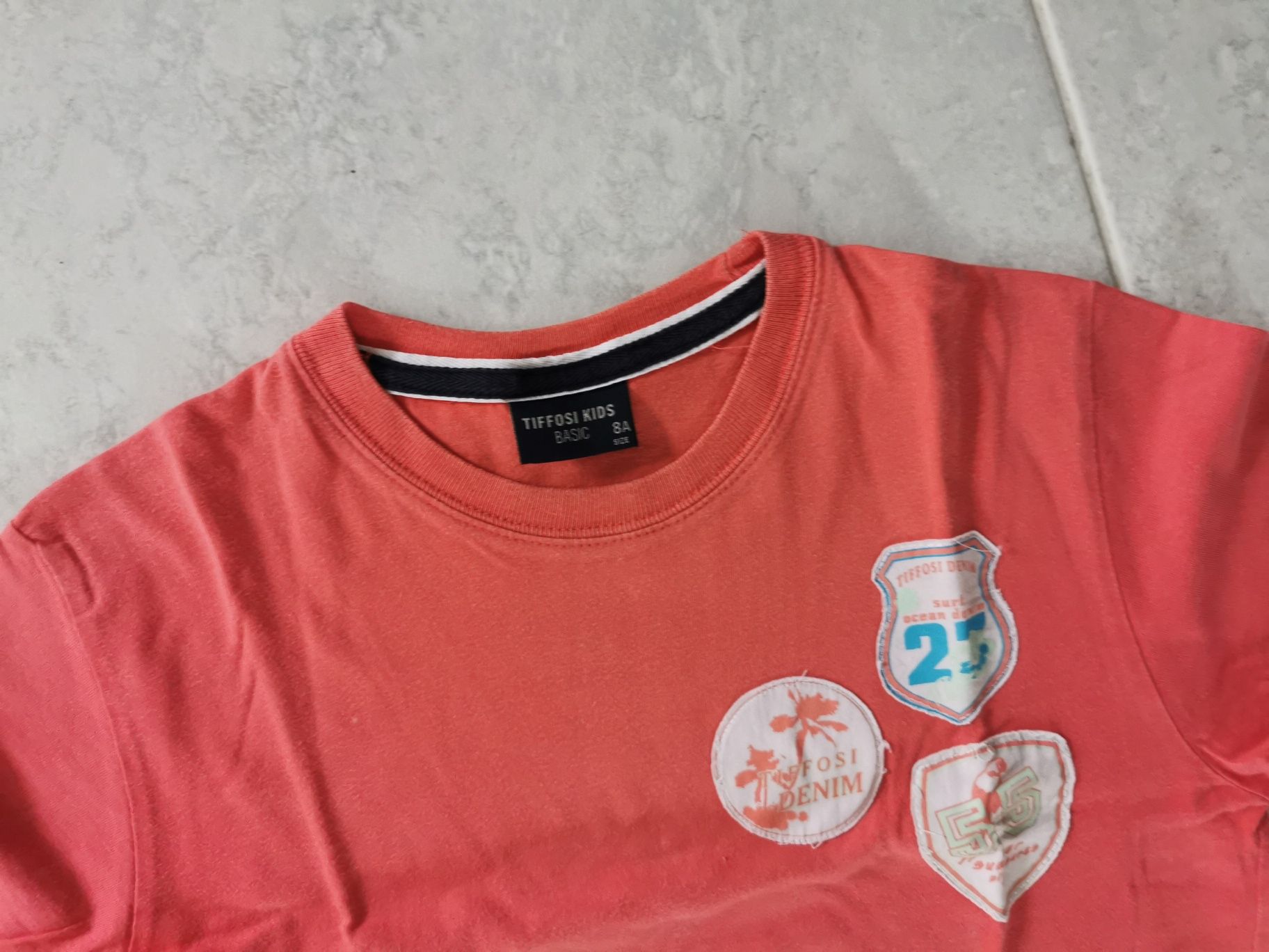Conjunto de 2 T-shirts e um Pólo