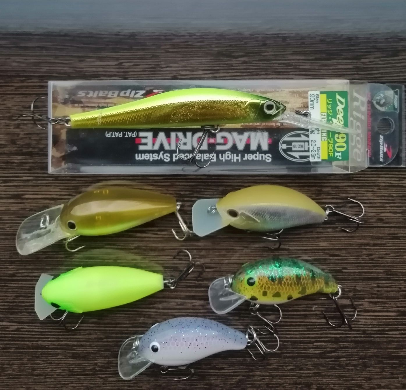 Продам Lucky Craft Clutch, ZIP BAITS Rigge, ZIP BAITS HICKORY SSR