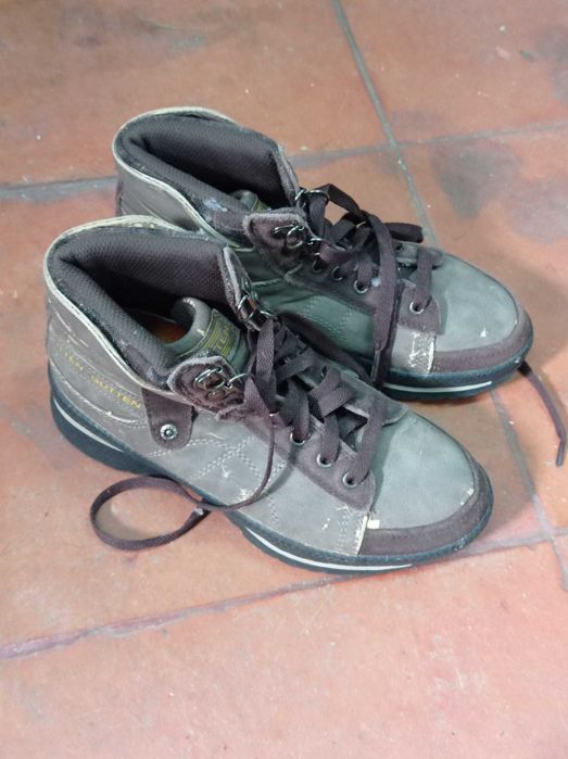 Sapatos de senhora - vários tipos