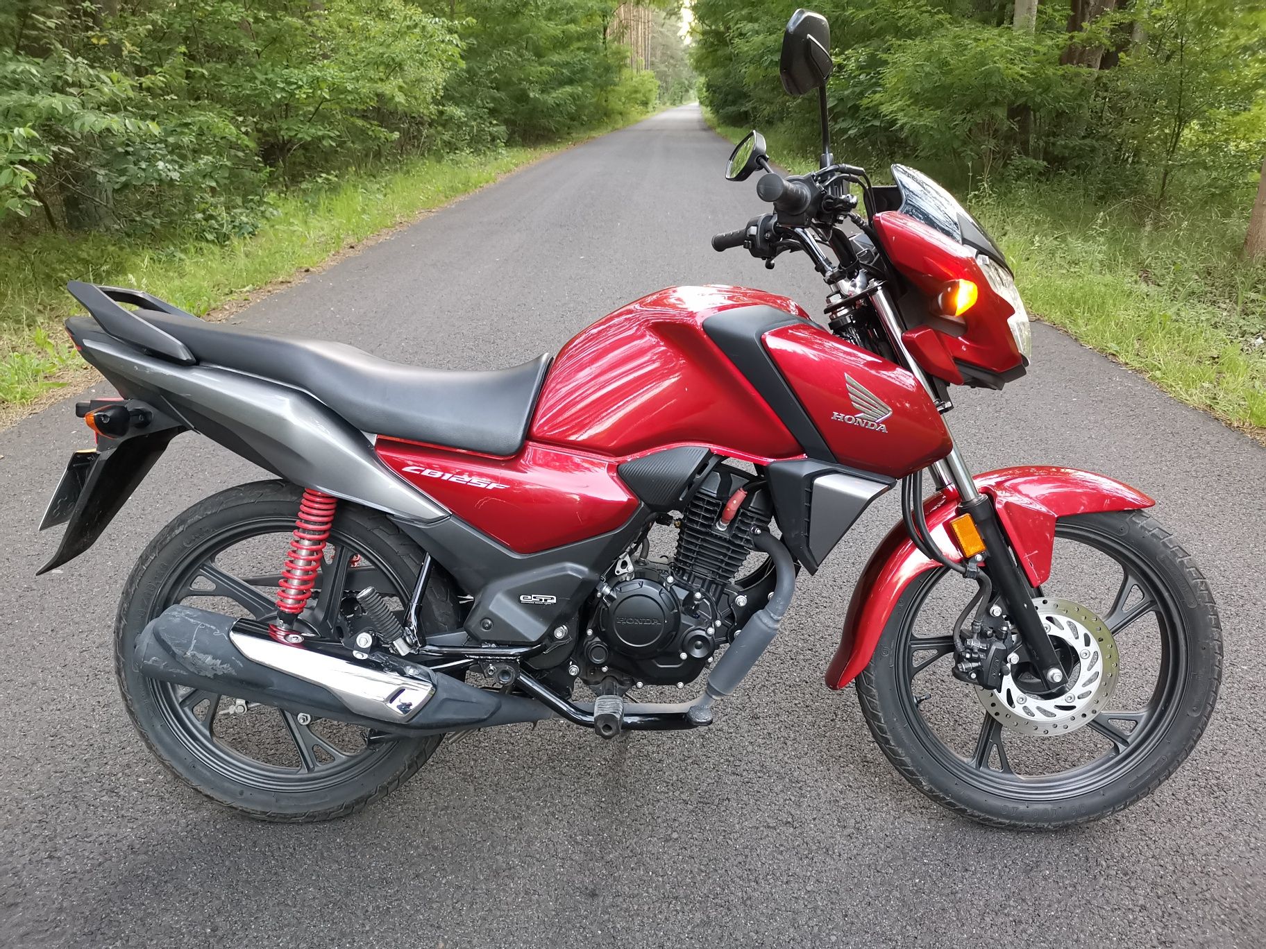Honda cb125f cbf 2023