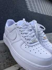 Розпродаж! Nike Air Force 1