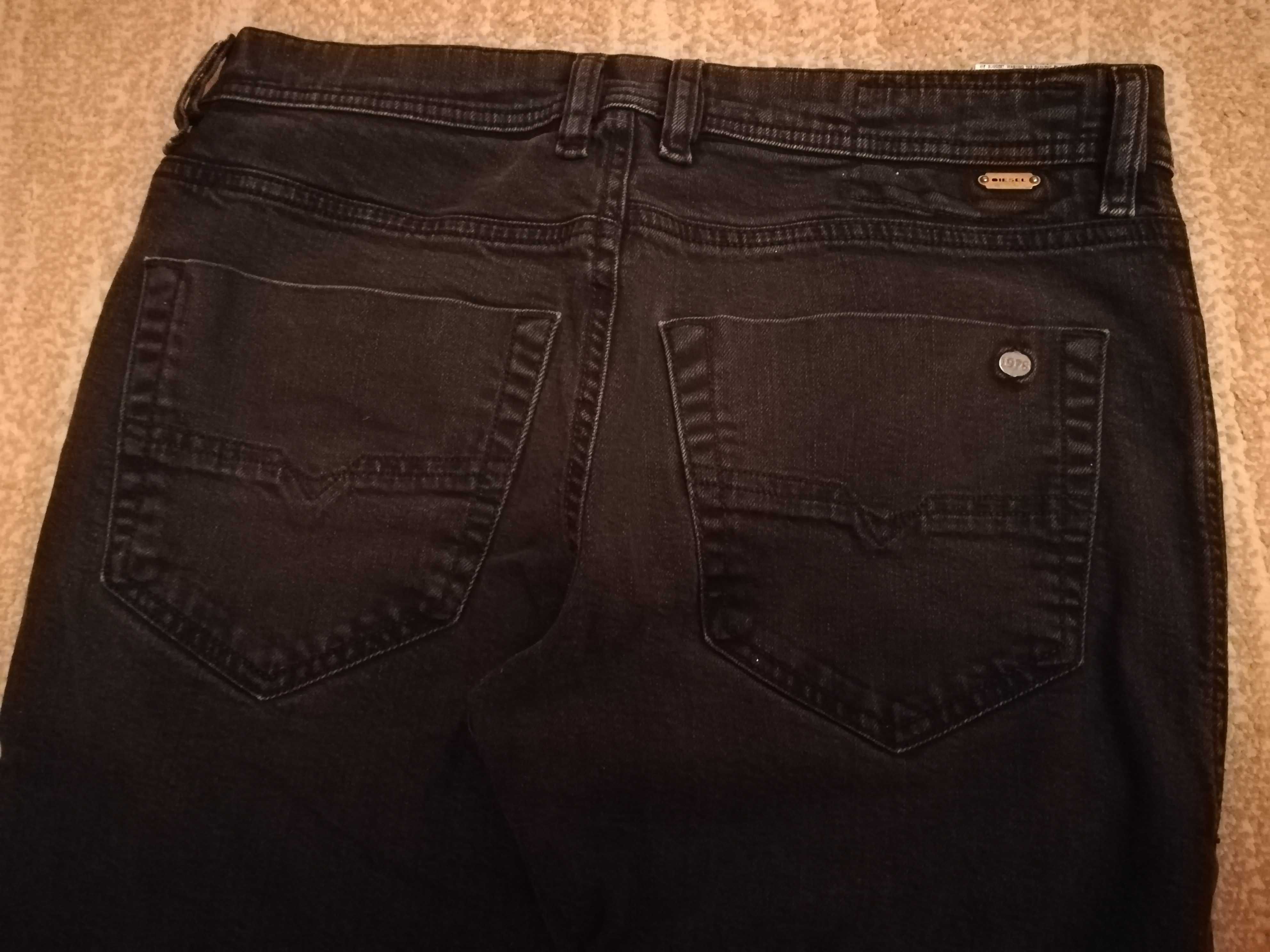 Spodnie męskie jeansowe firmy Diesel