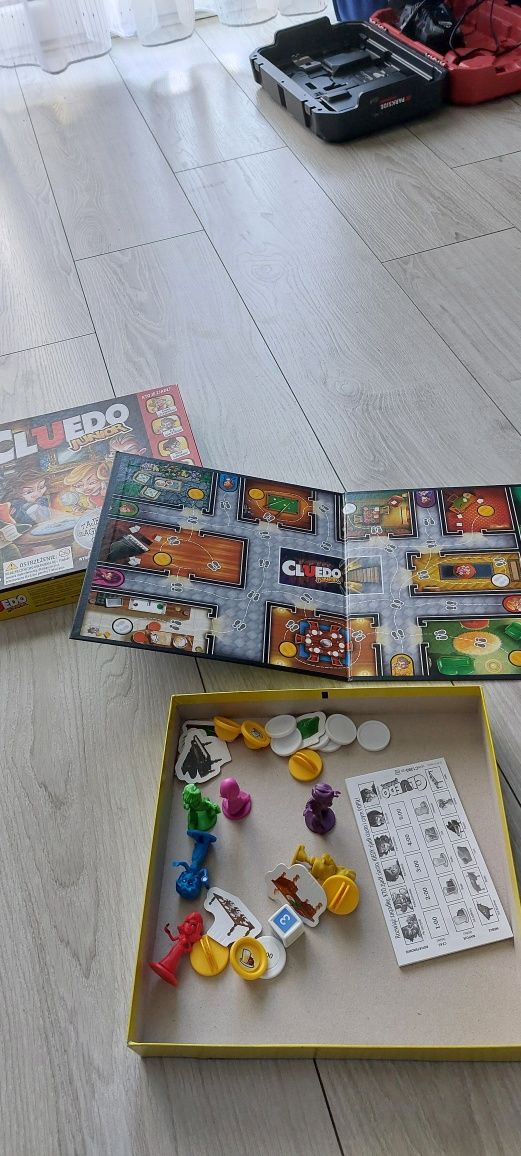 Gra planszowa planszowka Cluedo Junior