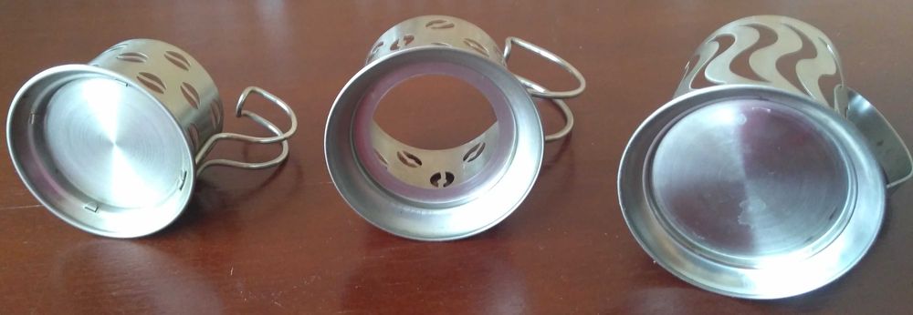 Подстаканники нержавейка cовреременны Три штуки все разные.