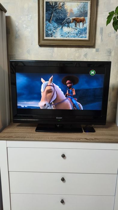 Телевізор Sharp LS-32S7E-BK+ тв приставка