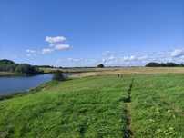 Działka budowlana nad jeziorem