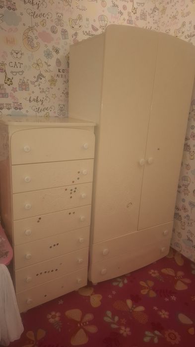 Детская кровать,шкаф,пеленатор/комод,пенал,столик