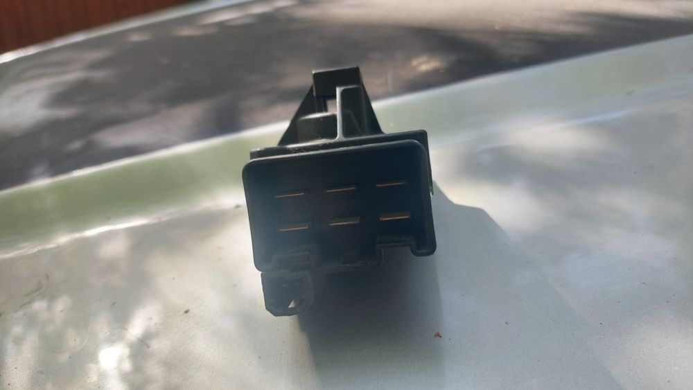 Продам контактну групу замка запалювання Jeep grand cherokee 3.1 tdi