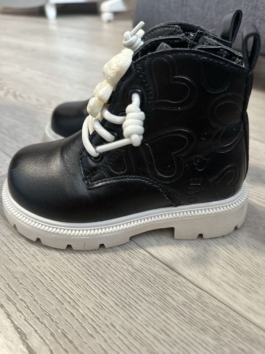 Демісезонні черевики 24 розмір