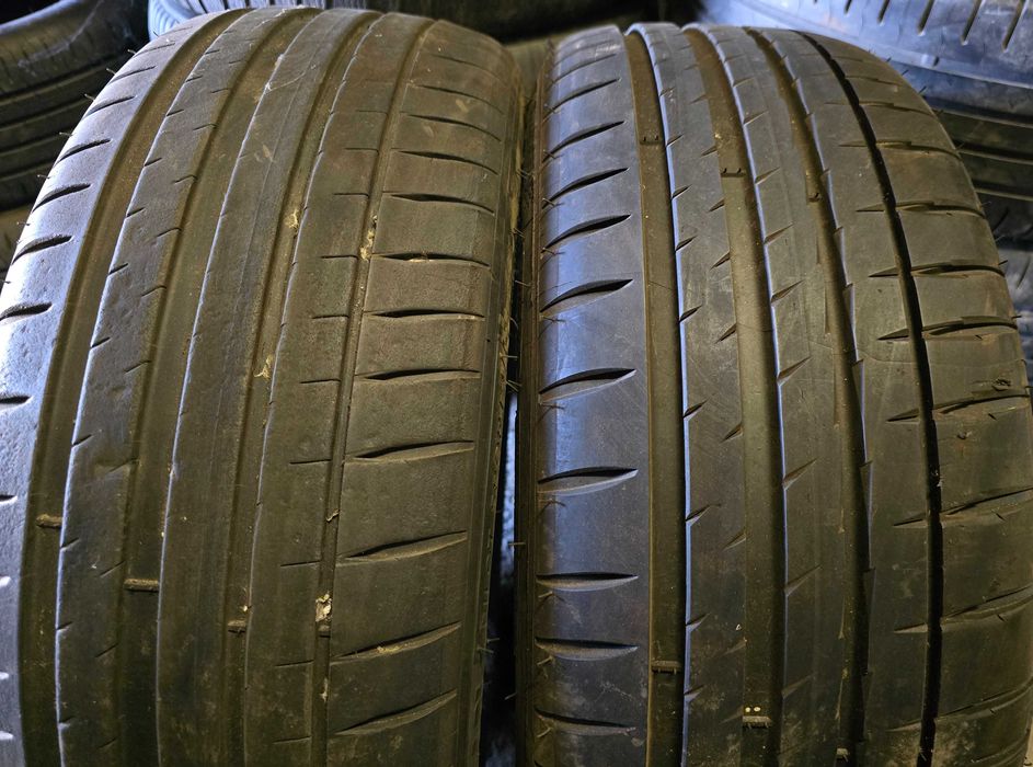 Michelin Pilot Sport 4 _ 205/45/17
