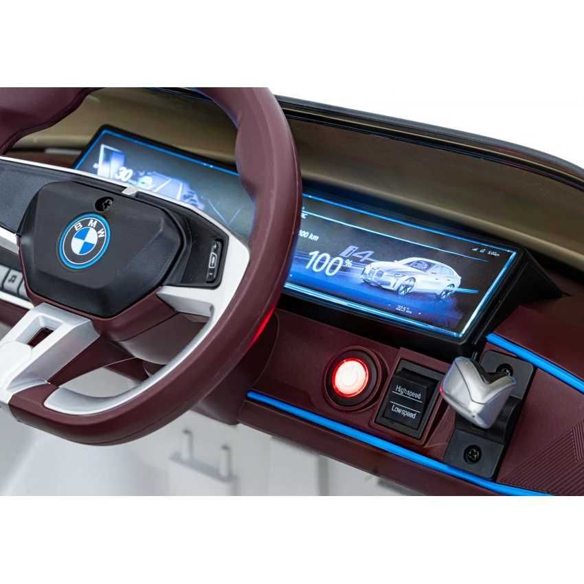 Auto na akumulator BMW I4 pojazd samochód Auta