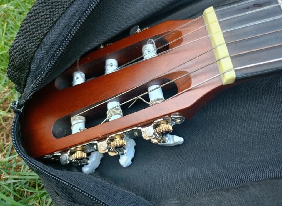 Gitara klasyczna 4/4