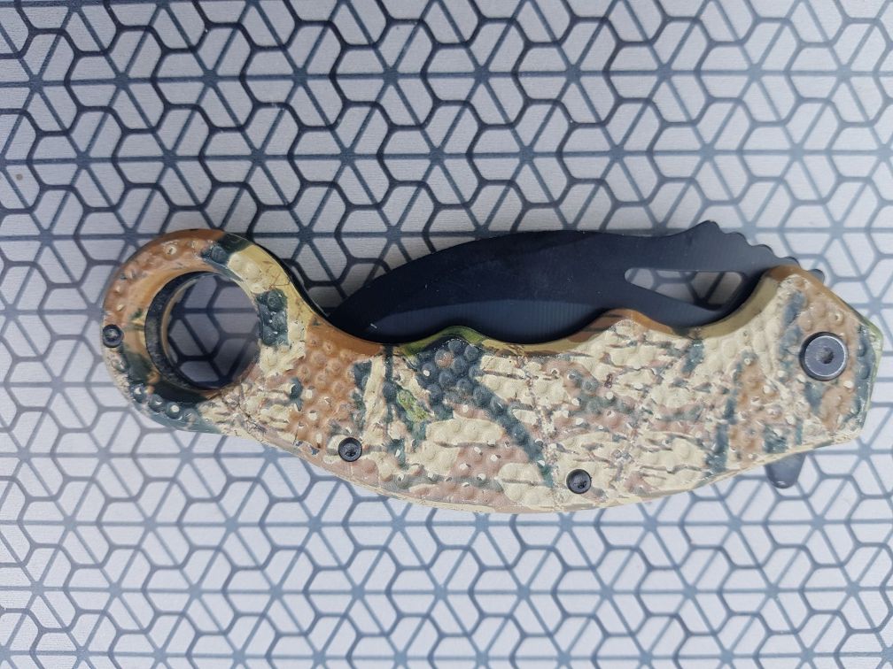 Nóż Karambit CS:GO Nowy Prezent