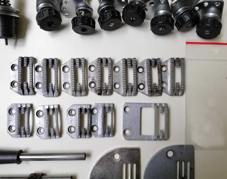 Шкивы небольшие. Запчасти к швейным машинам