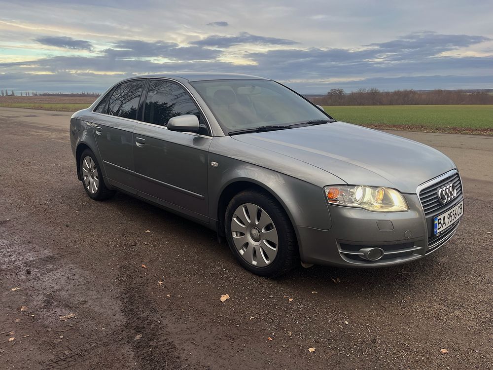 Продам Audi a4