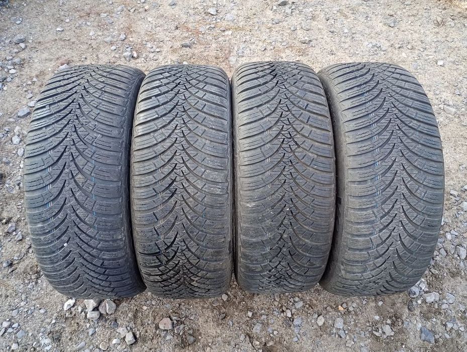 Voyager 205/55 R16 9T 7mm 4szt całoroczne