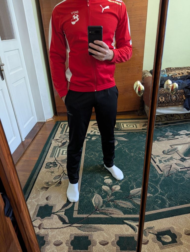 Спортивний костюм Puma