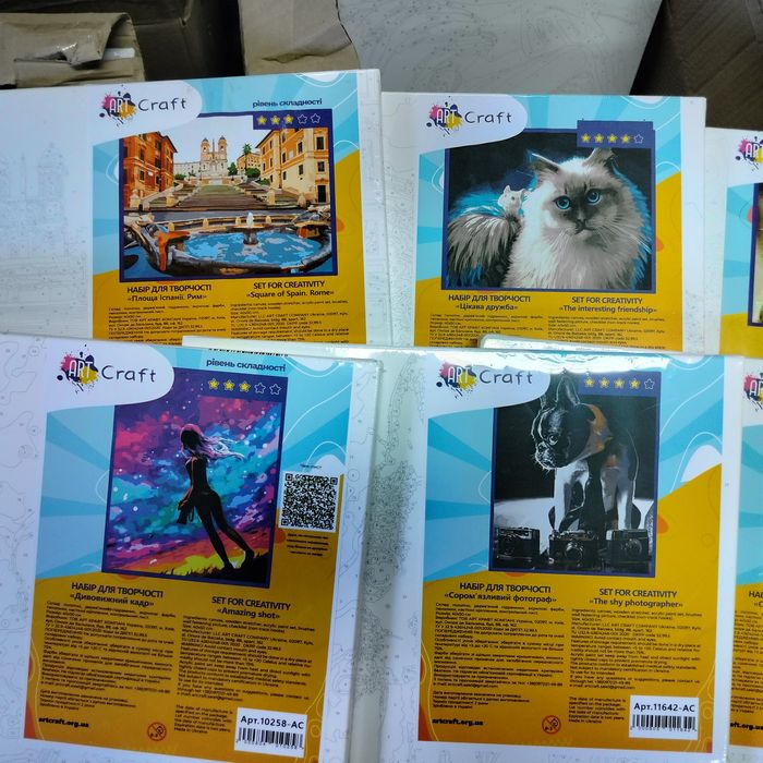 Siedem obrazów do malowania po numerach