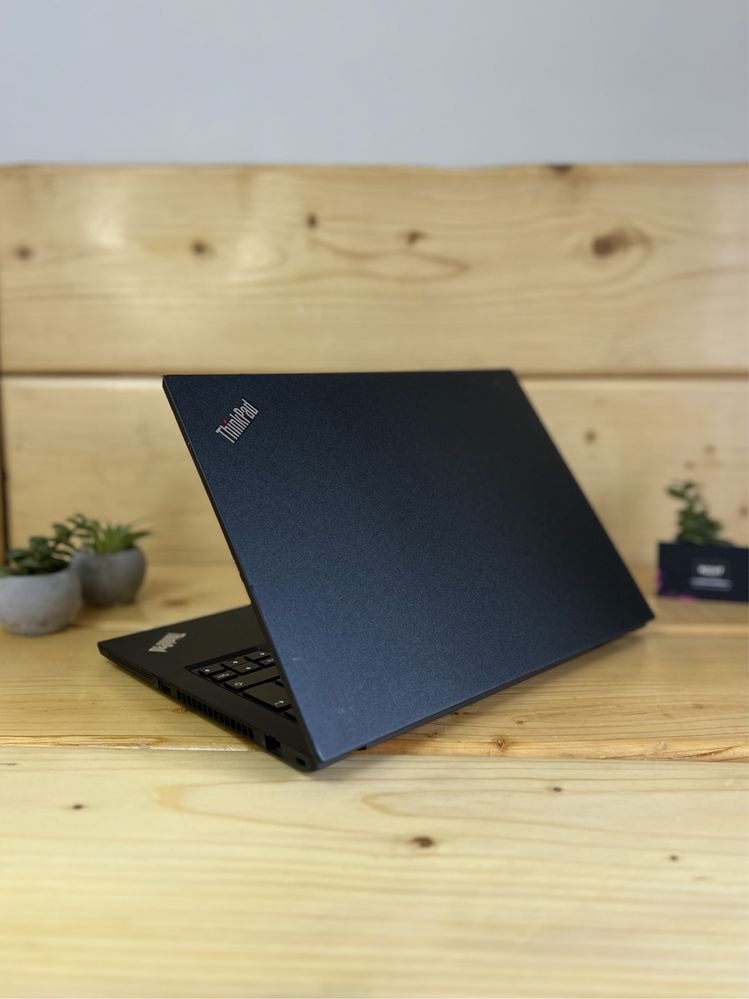 Ноутбук Lenovo ThinkPad T14 G1/Ryzen 5 4650U/8GB/SSD 256GB/14"FHD IPS