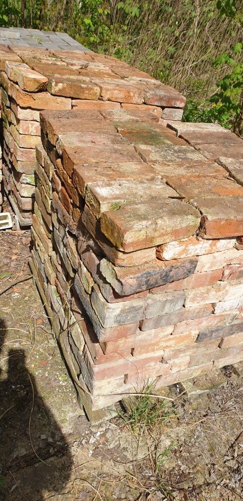 Stare cegły pełne 150 letnie