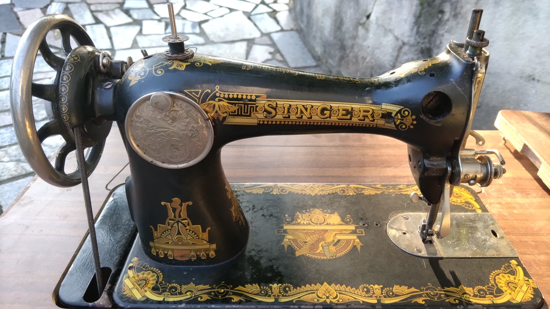 Máquina de costura Singer antiguidade