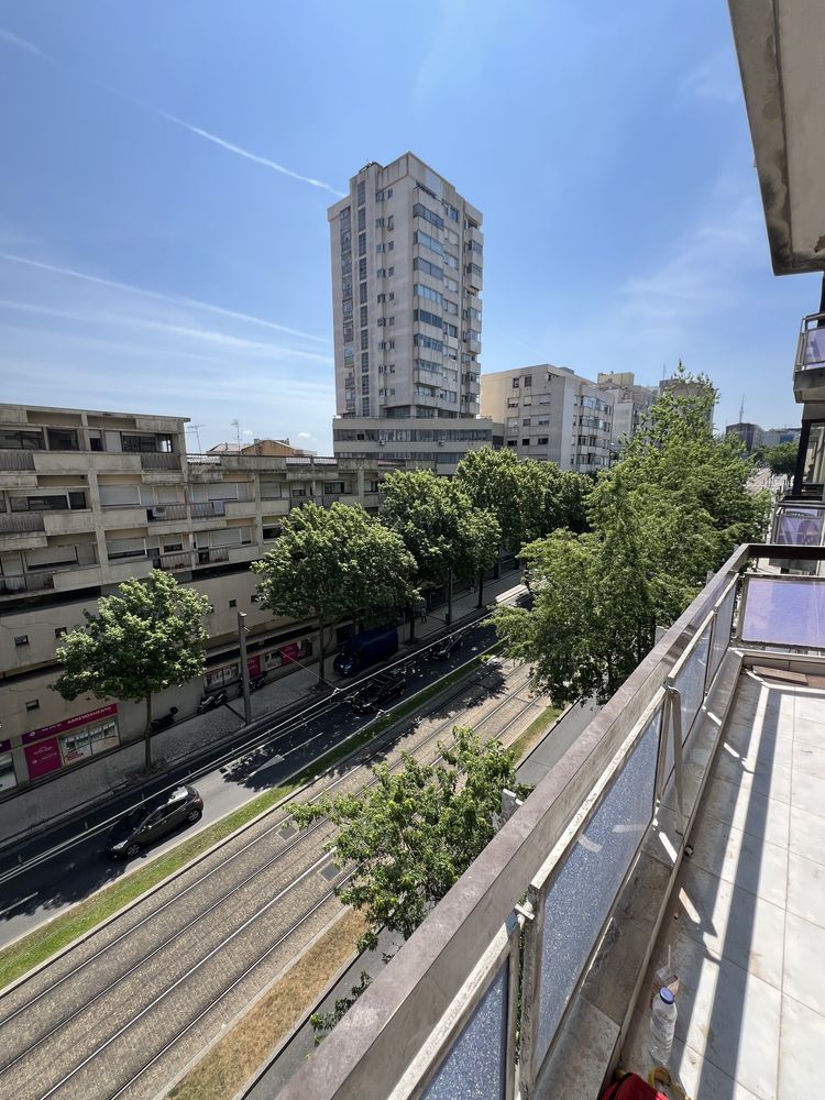 Apartamento T3 com vista rio Douro.