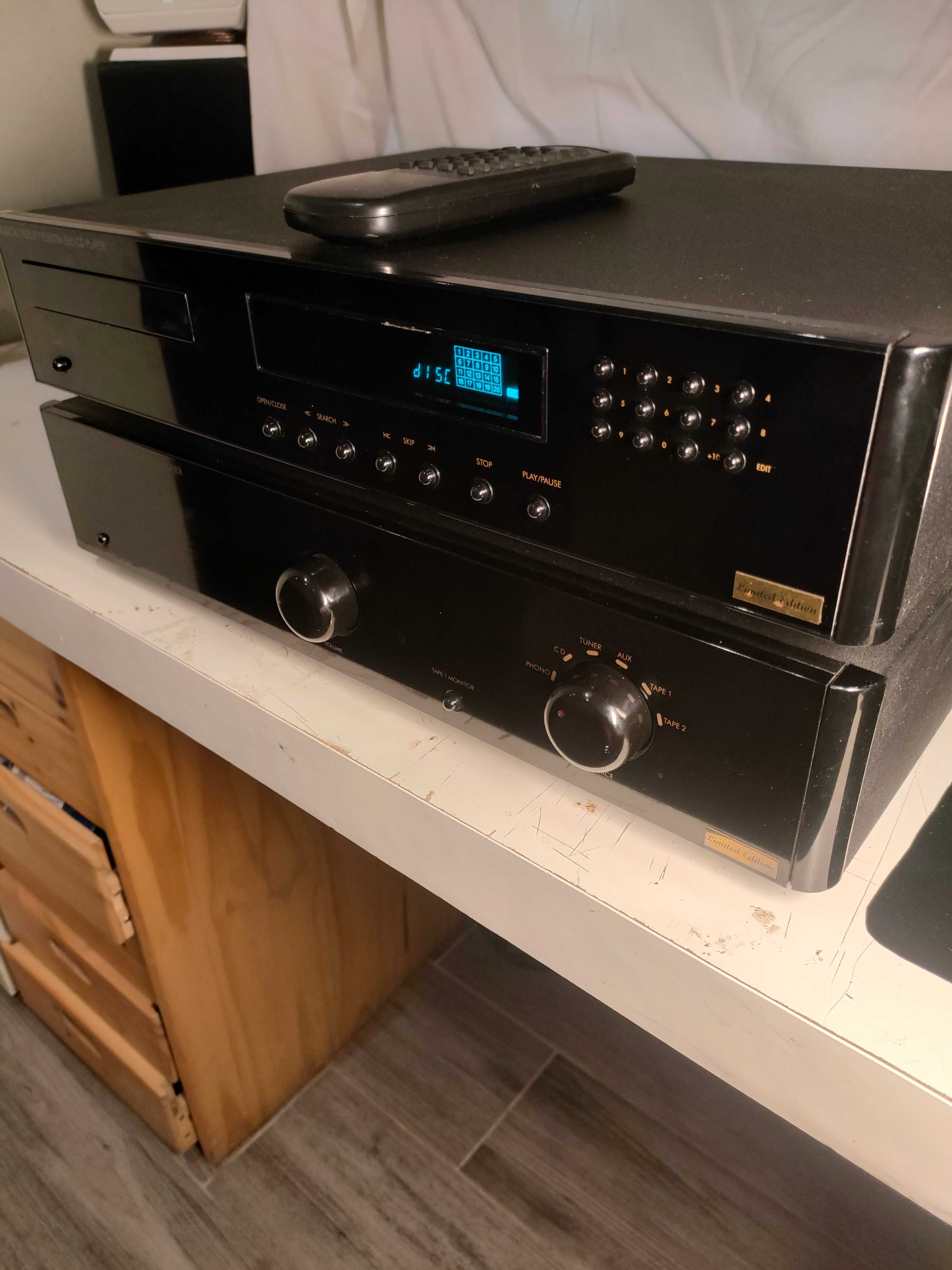 Musical Fidelity, wzmacniacz plus odtwarzacz CD model Elektra.