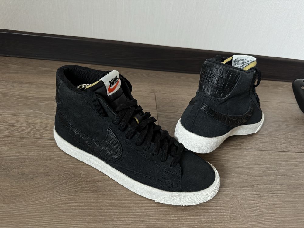 Кросівки Nike Blazer 42 розмір