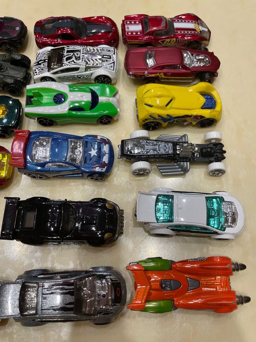 Машинки. Hot Wheels.