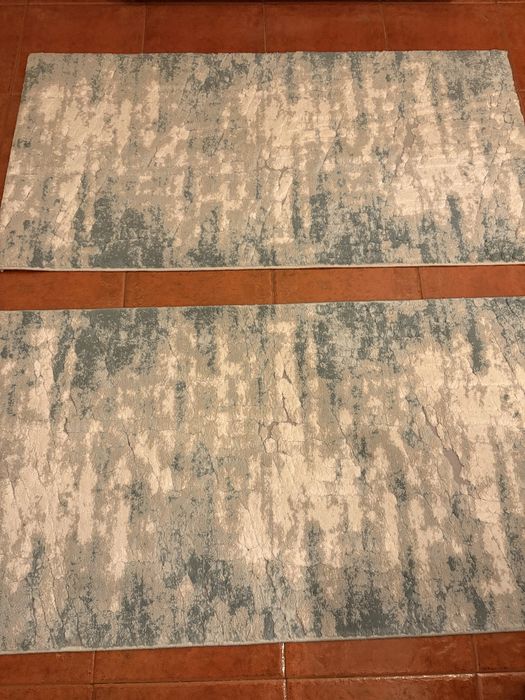 Tapetes de quarto. 130 cm comprimento x 70 cm largura