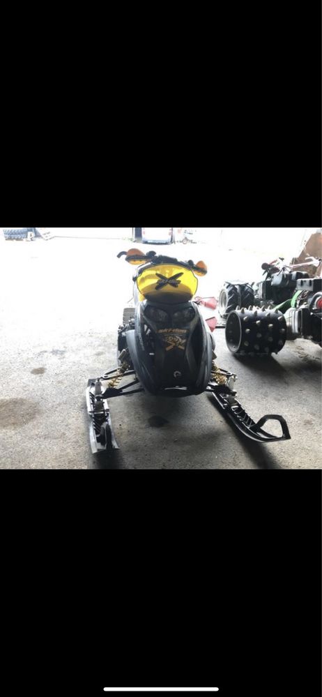 Skuter Sniezny Ski Doo mxz800  Renegade Okazja polecam swiss