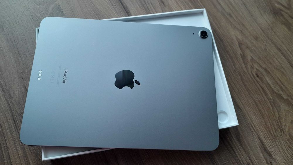NOWY! iPad Air 11' WI-FI 256GB Space Gray