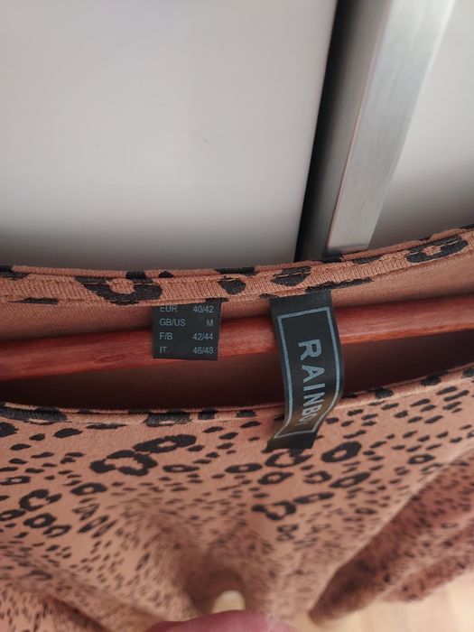 Sukienka w panterke Bonprix 40/42