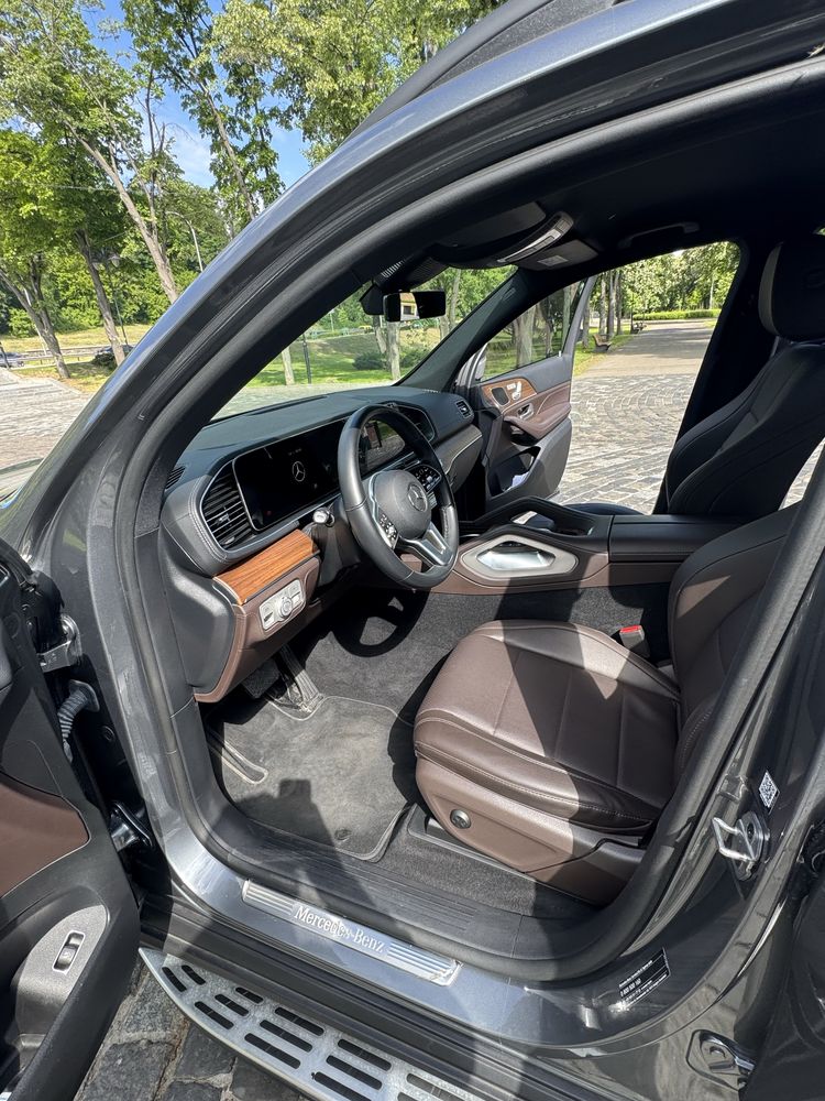 Продам Mercedes-Benz GLE300D 4 Matik