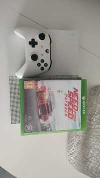 Xbox one s 512gb +pad i 8 gier