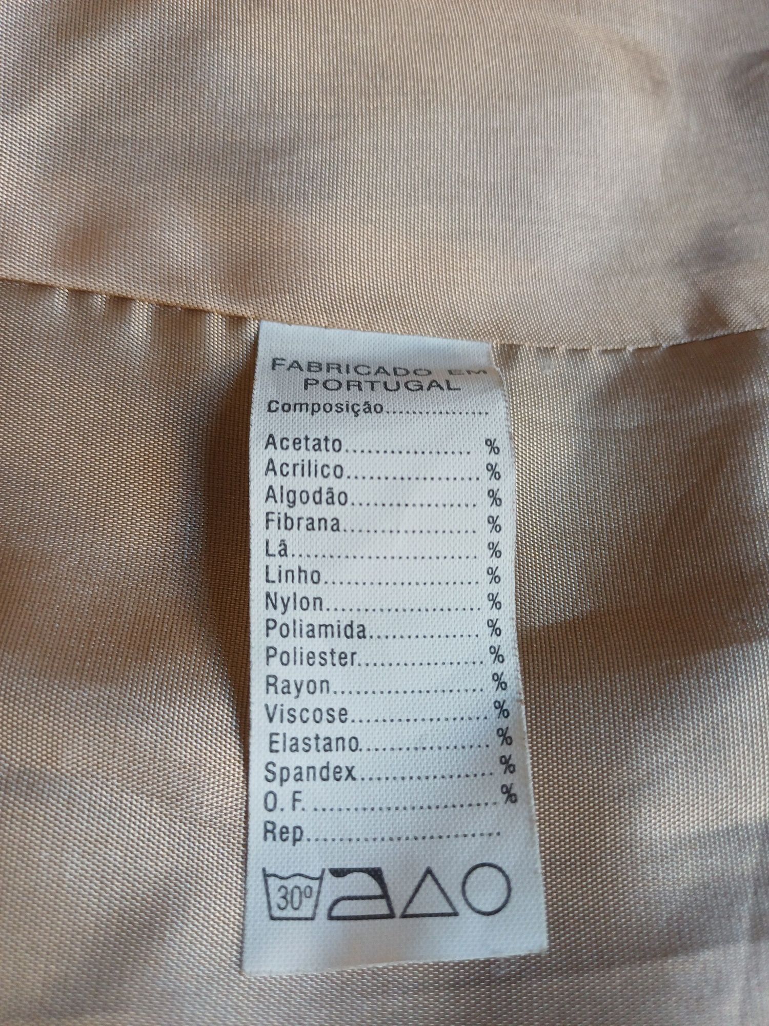 Casaco comprido castanho