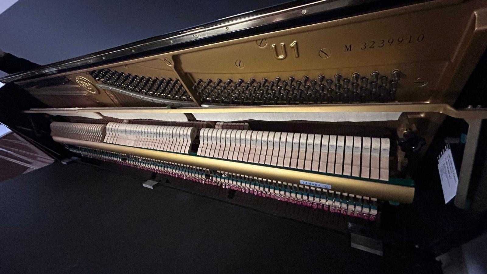 Czarne Pianino Yamaha U1 jak nowe !! Transport/wniesienie