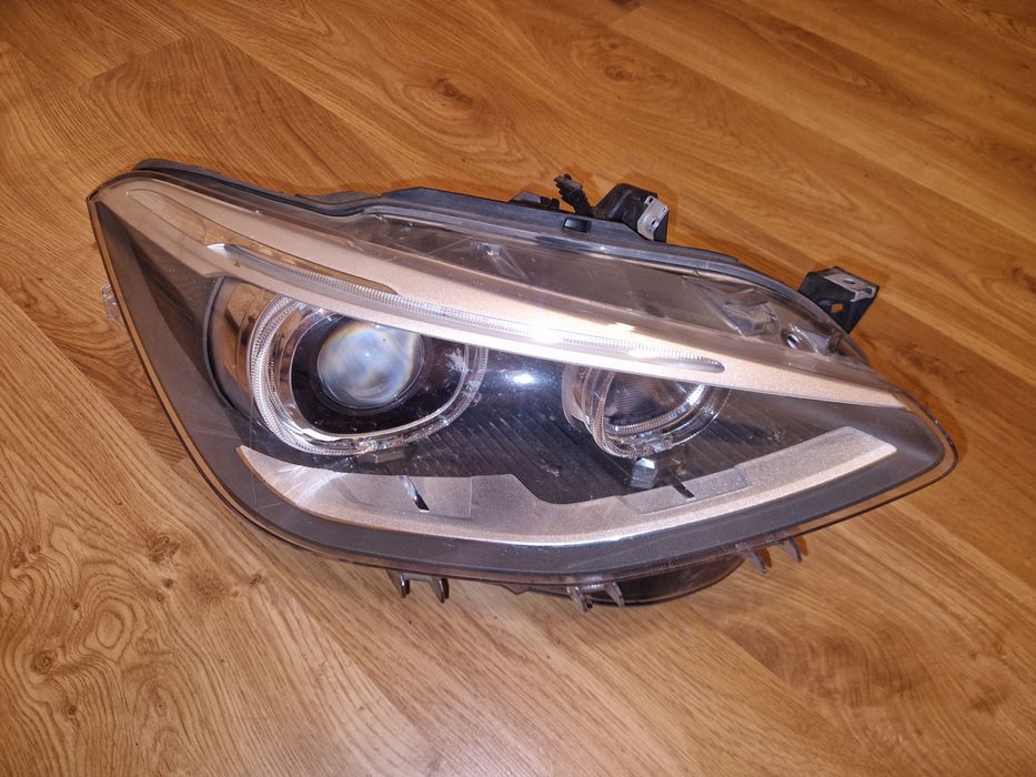 Lampa prawy przod bi-xenon f20 f21 przedlift bmw stan bdb prawa n47