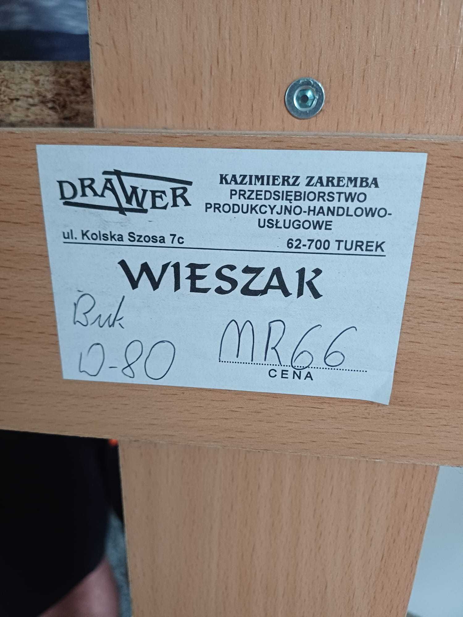 Wieszak na kurtki