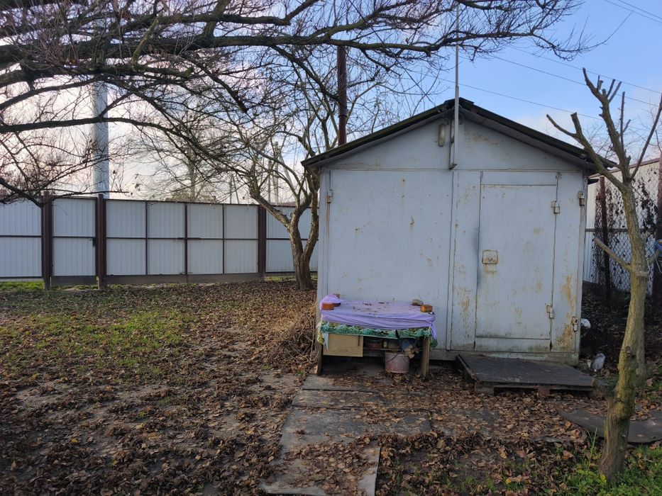 Продам дачу в місті р- н Лука,поряд житлові будинки,річка