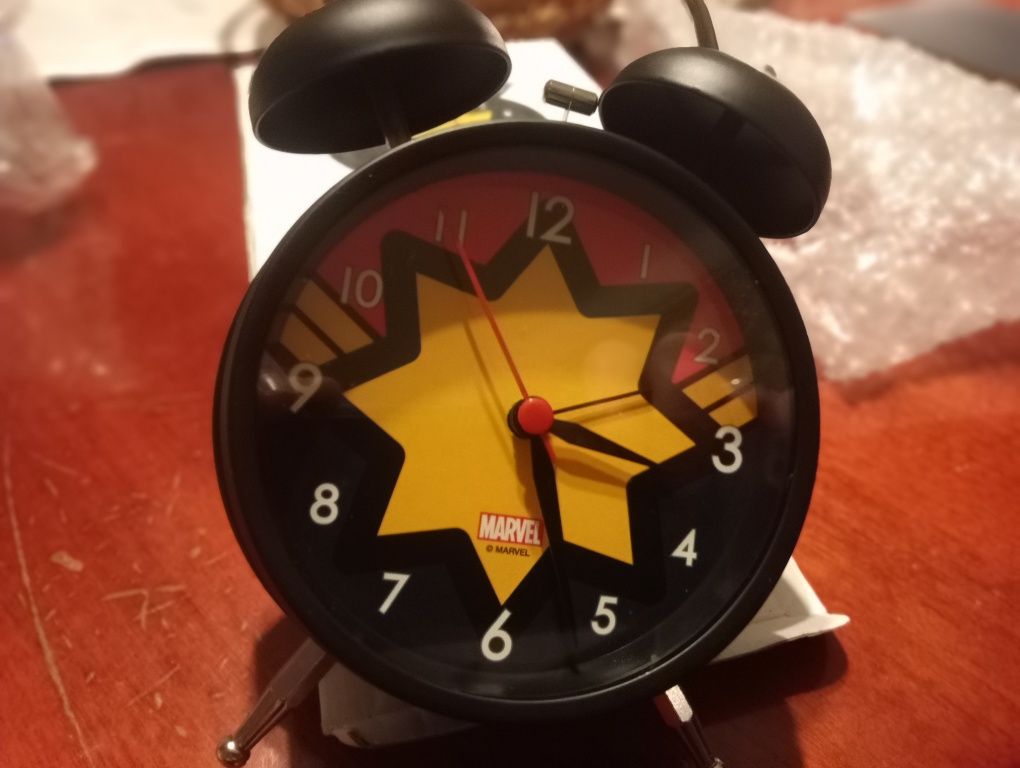 Будильник MINISO MARVEL Alarm Clock