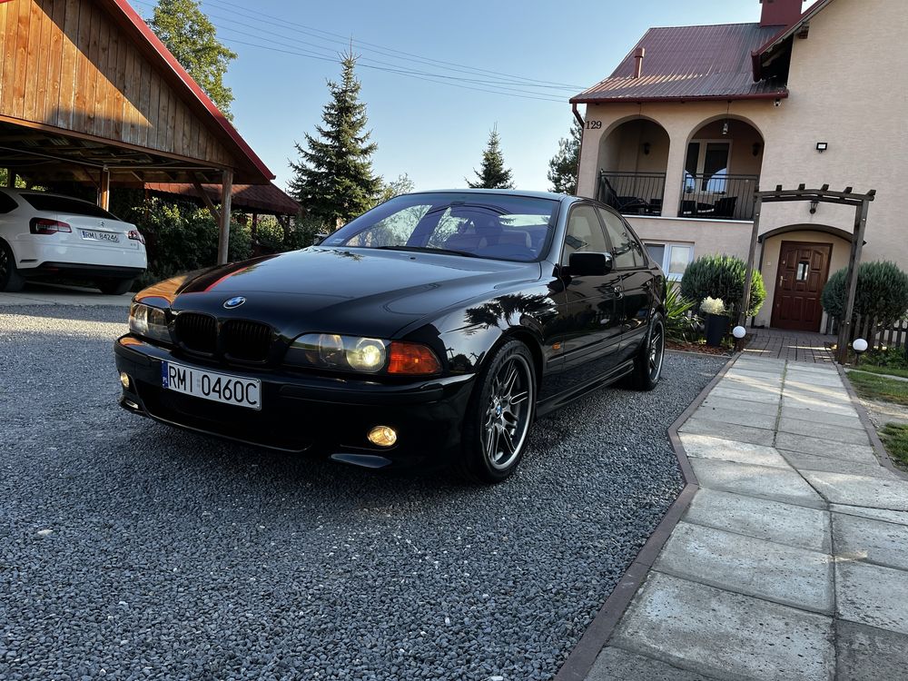 BMW E39 540i V8