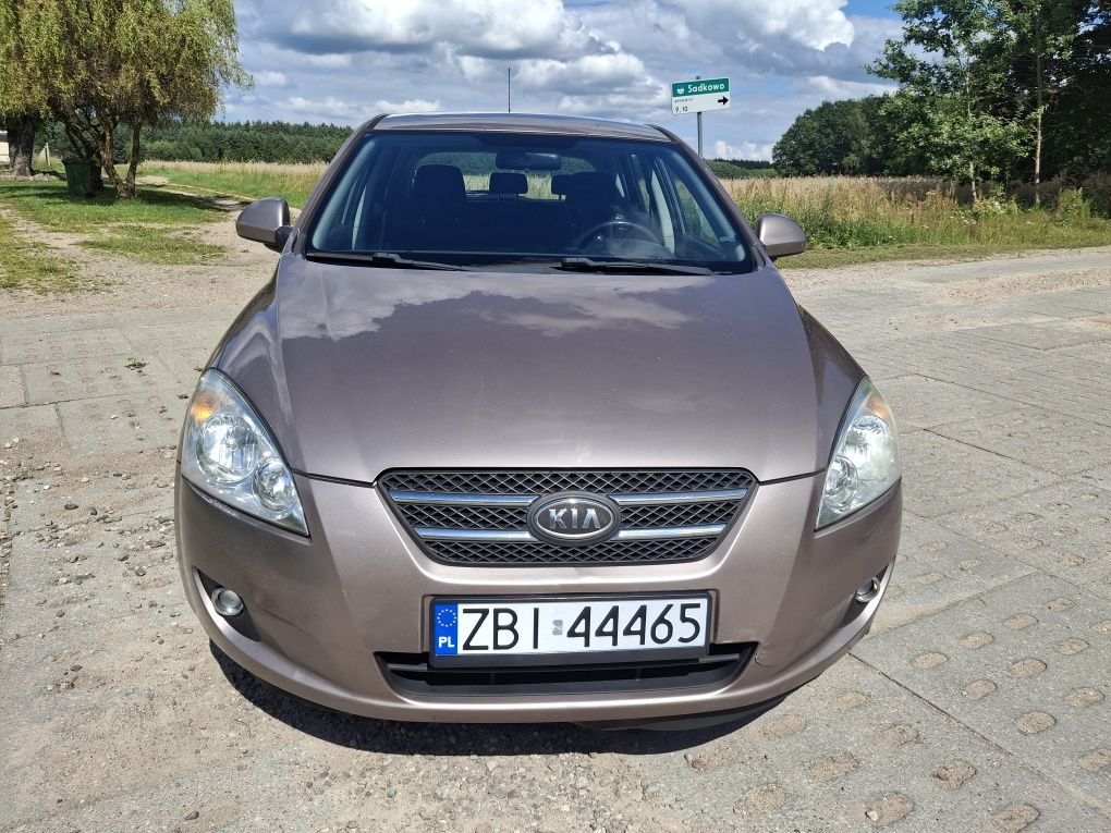 Kia Ceed 1.6crdi 2007r *opłaty na rok*Oszczędny*