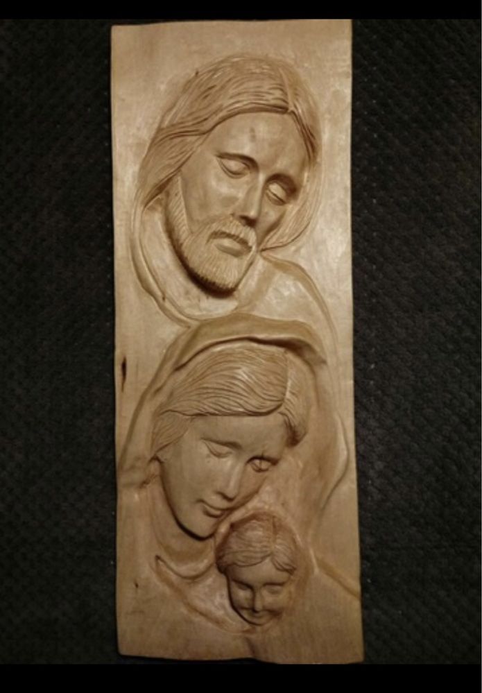 Święta Rodzina, ręcznie rzeźbiona, lipa 60x25x7 cm