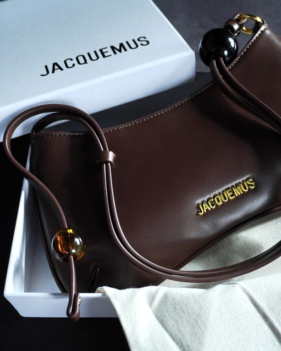 Сумка JACQUEMUS The Large Bisou Perle коричнева