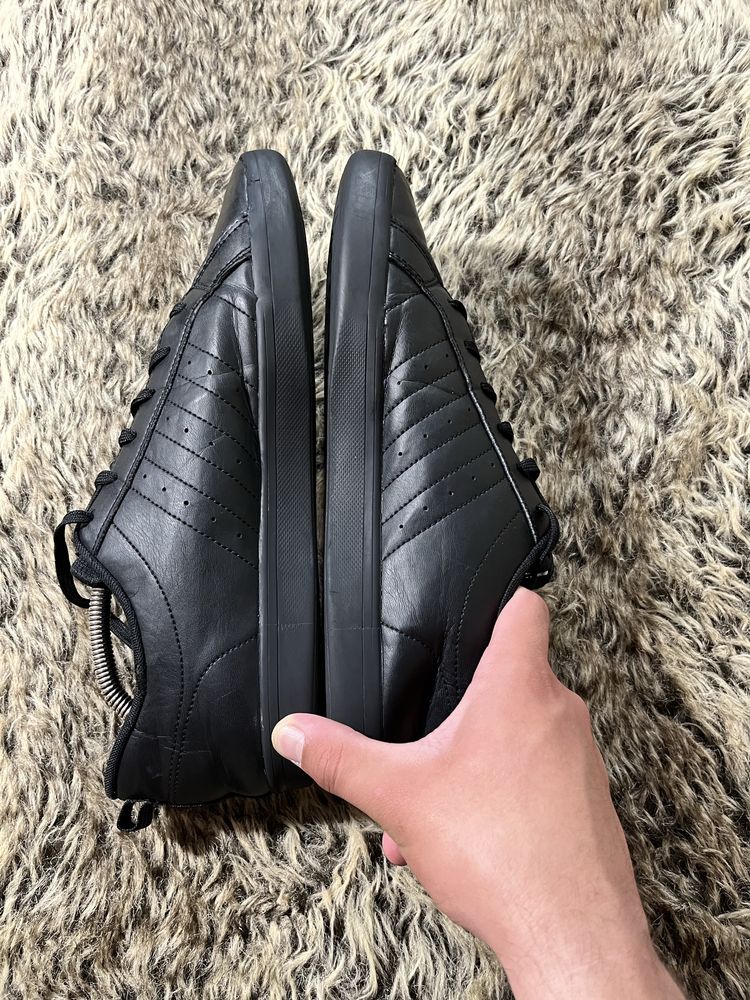 Кросівки adidas pase