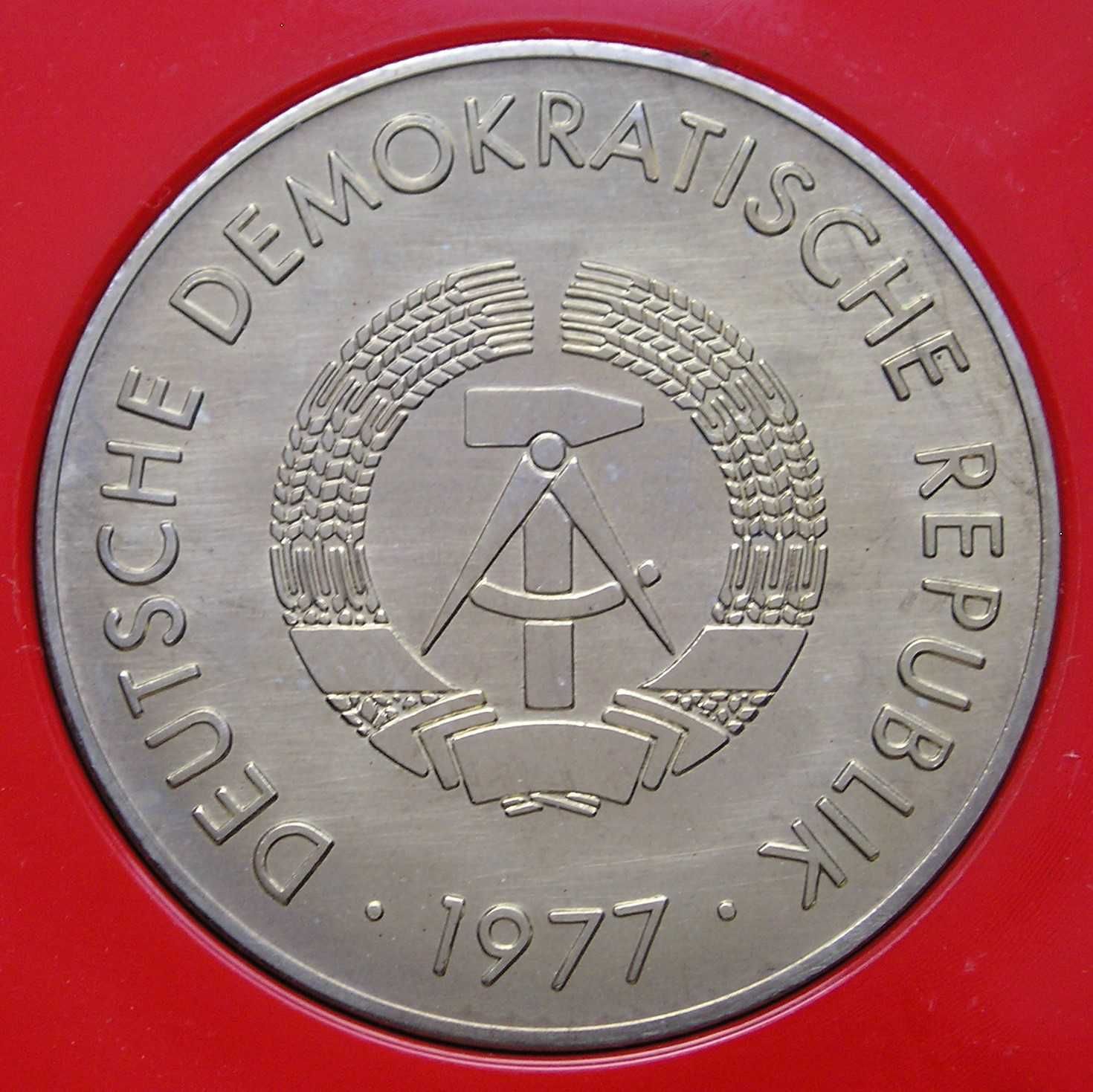 medal Niemcy DDR NRD - Liga Kobiet DFD 30-lecie - 1977