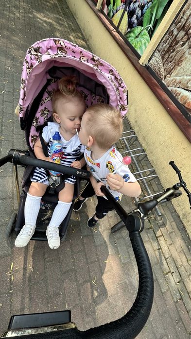 Cybex mios spacerówka różowa ze skrzydłami